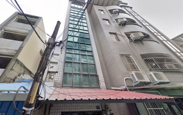 東區拍賣公寓-1