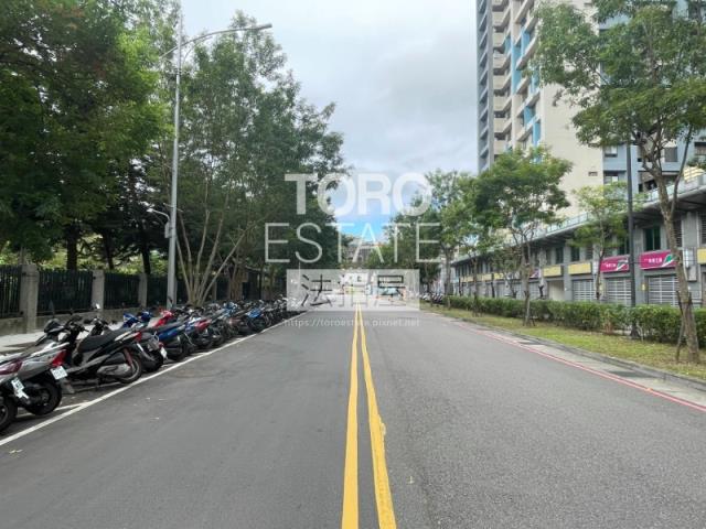 新北大樓法拍-6