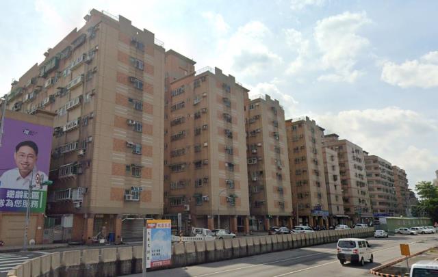 桃園華廈法拍-1