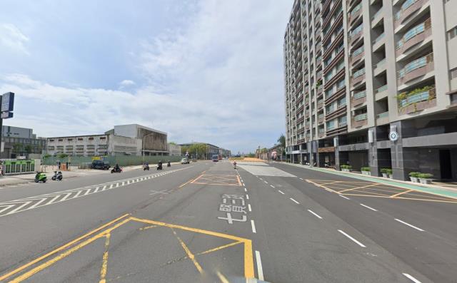 鹽埕拍賣大樓-6