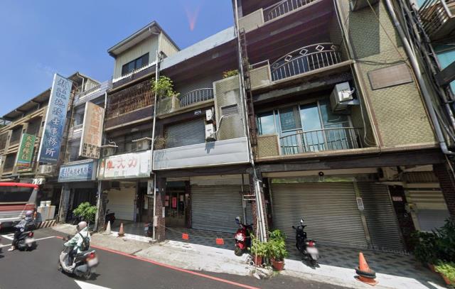 桃園中壢拍賣透天-1