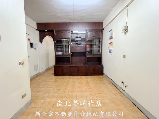 台南永康透天-1