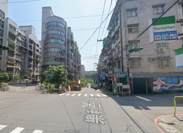 安樂區大樓法拍-8