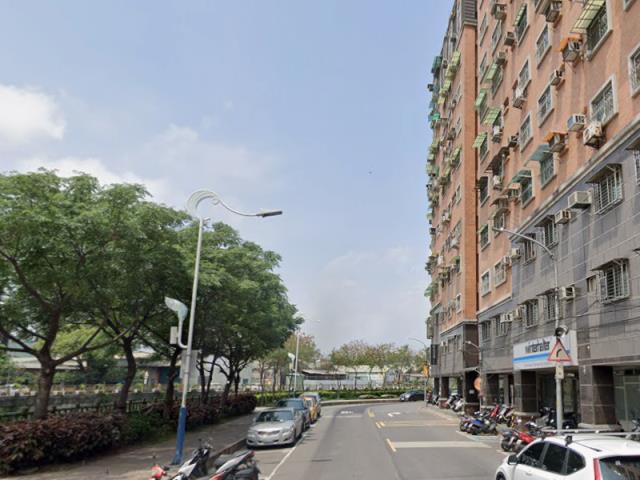 新北蘆洲法拍大樓-7