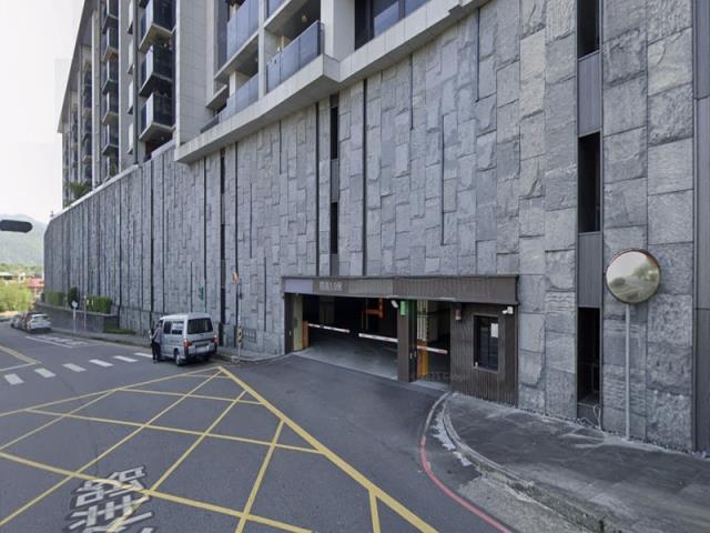 新北新店大樓法拍-3