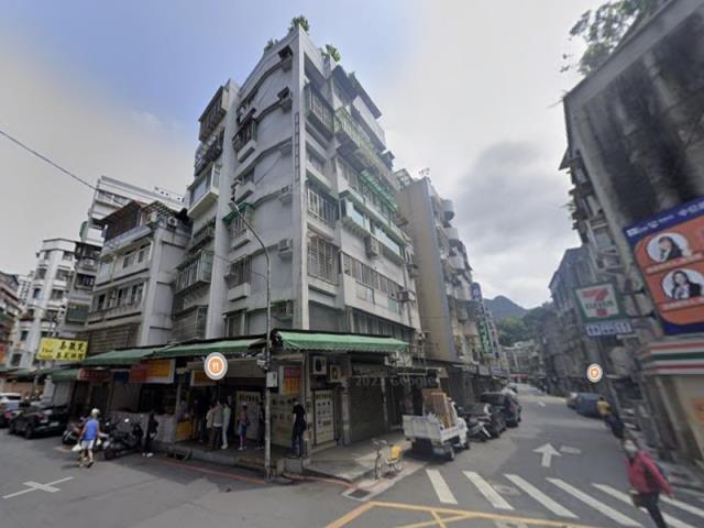 台北信義區法拍大樓-3