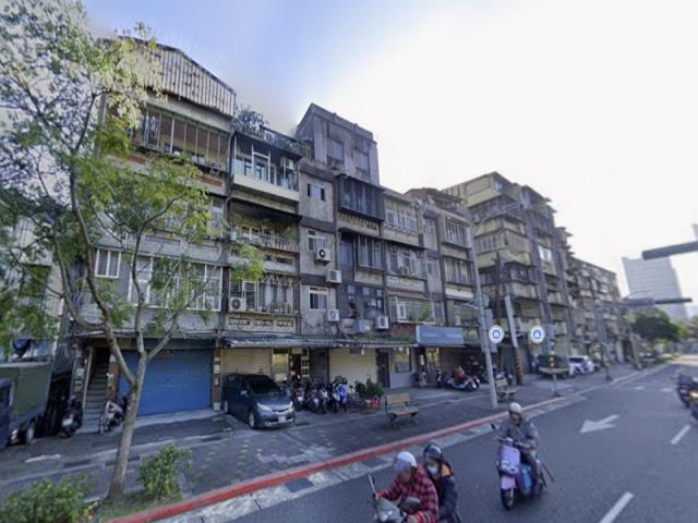 台北南港拍賣公寓-2