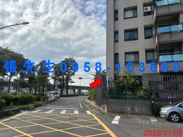前鎮拍賣大樓-4