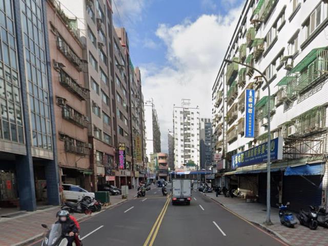 新北三重法拍華廈-4