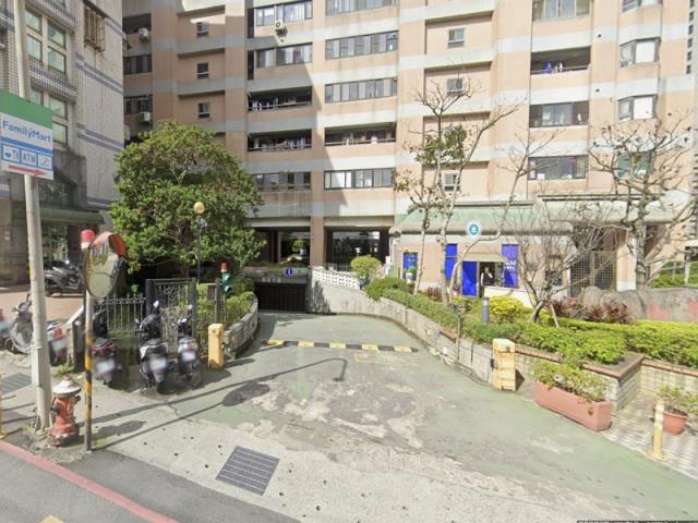 新北大樓法拍-4