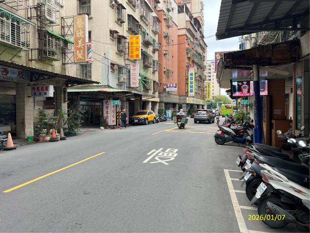新北新莊法拍公寓-2