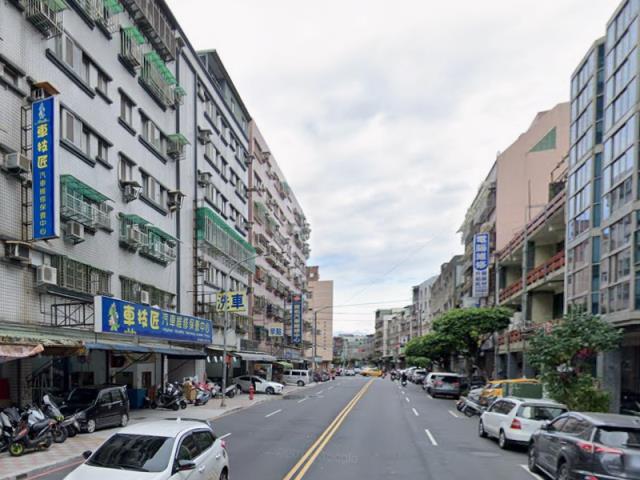 三重華廈法拍-5