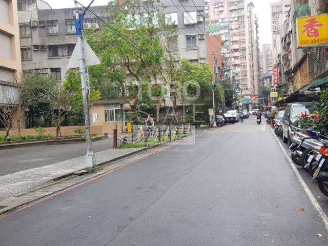 新北中和法拍大樓-7