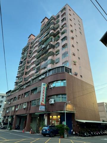 高雄法拍大樓-9