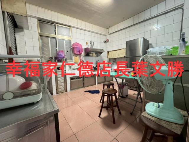 東區透天-12