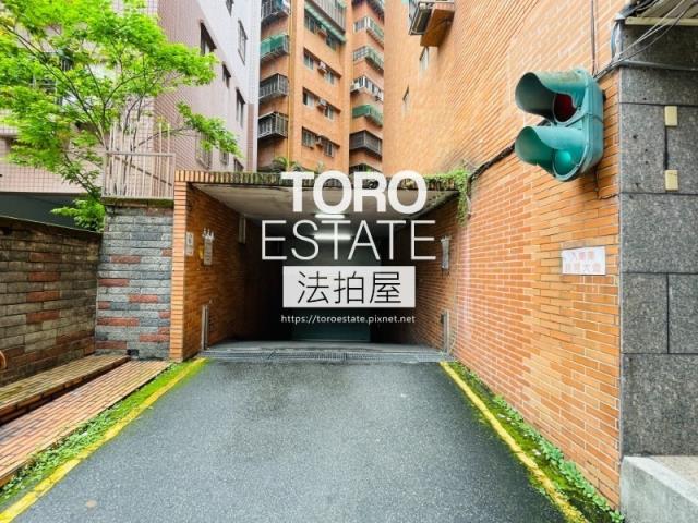 新北蘆洲法拍大樓-6