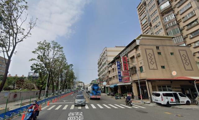 三民區華廈法拍-6