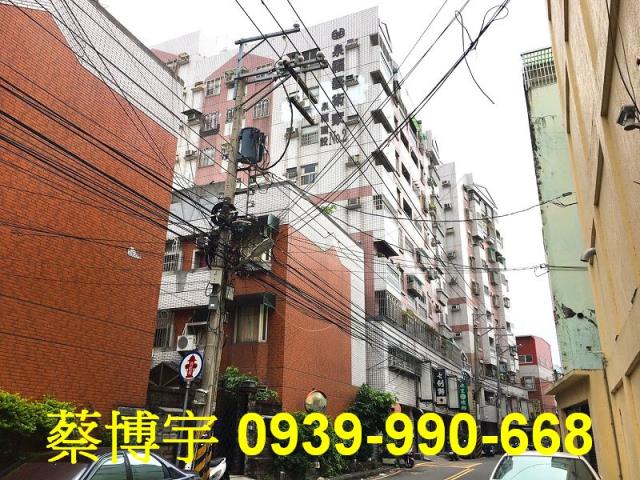 大里公教街泉福藝術家