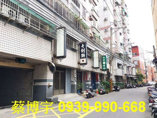 大里公教街泉福藝術家