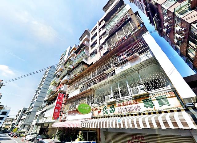 嘉義市東區興村街2房