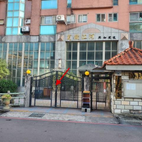 新北淡水法拍大樓-8