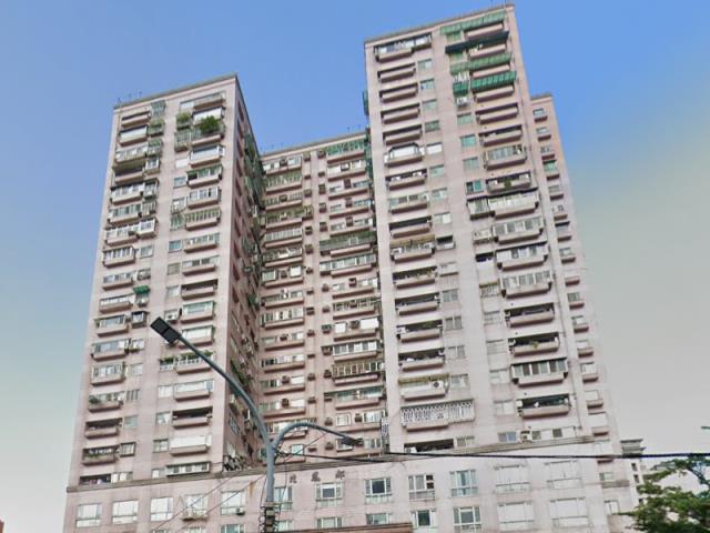 新北三重拍賣大樓-1