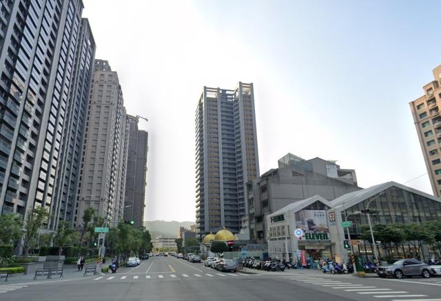 高雄鼓山大樓法拍-10